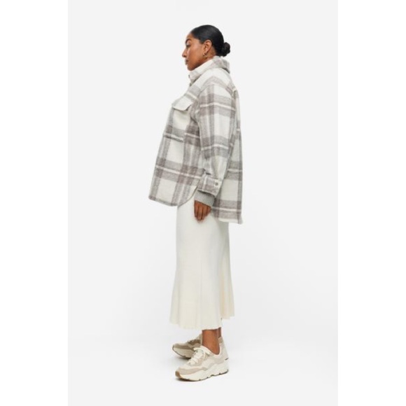 Beige Plaid Oversized Shacket - Picture 2 of 7
